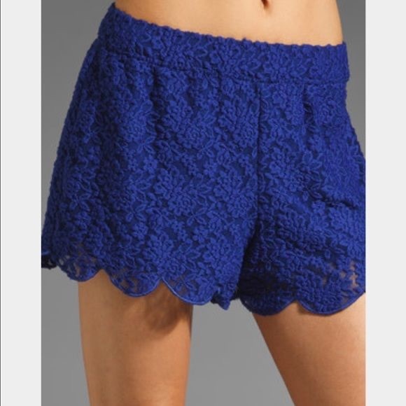 Free People Scallop Lace Shorts, High/Low Waisted - Picture 3 of 4